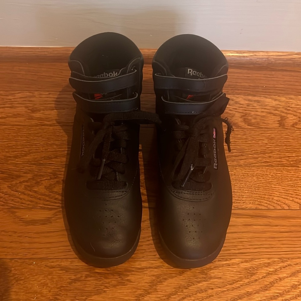 Freestyle Hi Women's Shoes size 6/5